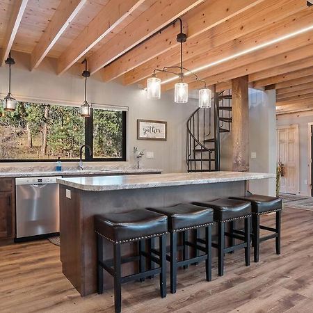 The Haven-Rustic Secluded Cabin Custer Exterior photo